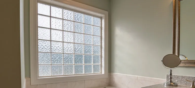 A big light marble bathroom.