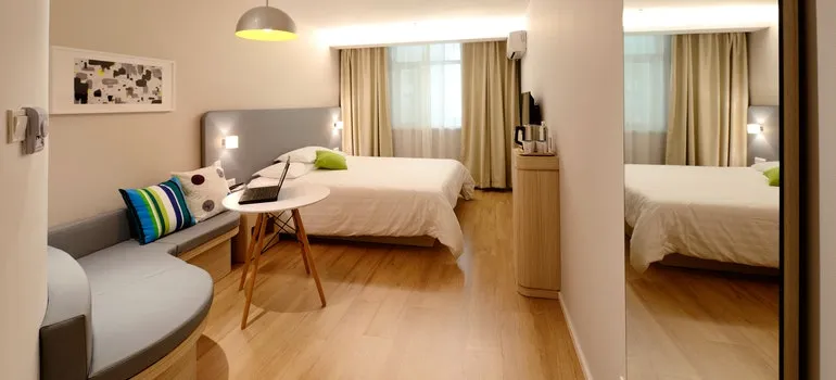 bedroom interior setup