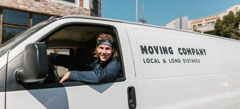 a mover who knows how to organize an interstate move from Clarksburg