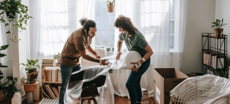 people packing for moving from Silver Spring to Bethesda