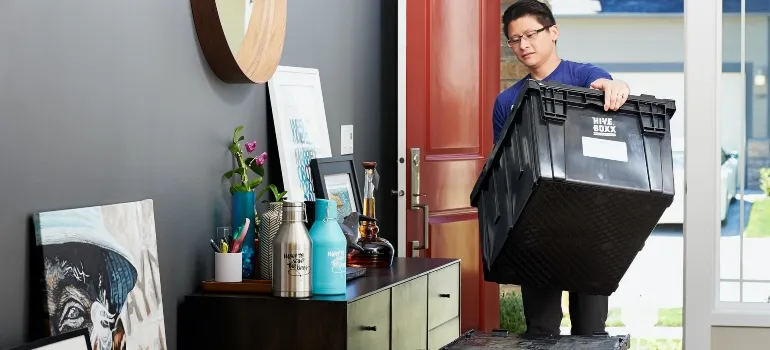 pacjing some stuff will help your Washington movers