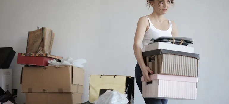 Renting vs. buying home in Maryland? Either way you will have to unpack your belongings from boxes.
