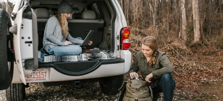 two girls on the road trip