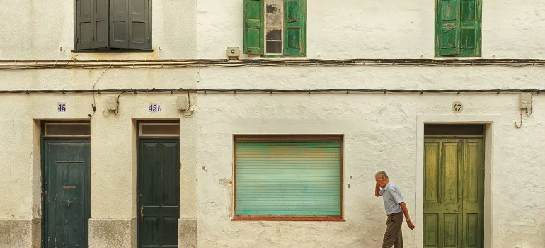 a man looking for friends