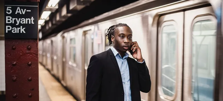 a man who knows all the things no one told you about living in NYC