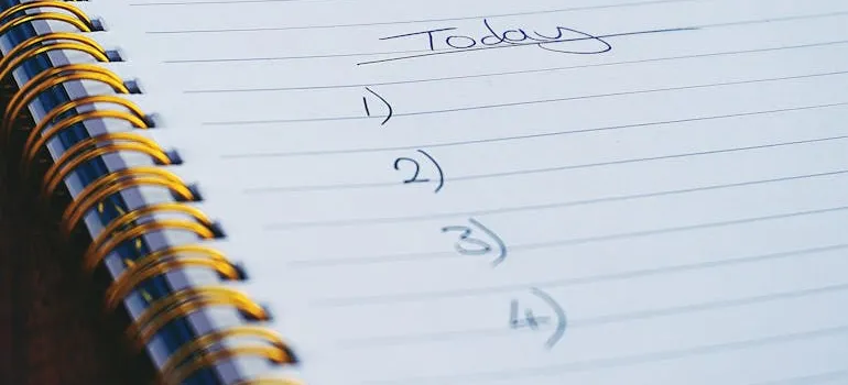 A checklist that can help immensely when packing and moving to Potomac over the holidays.